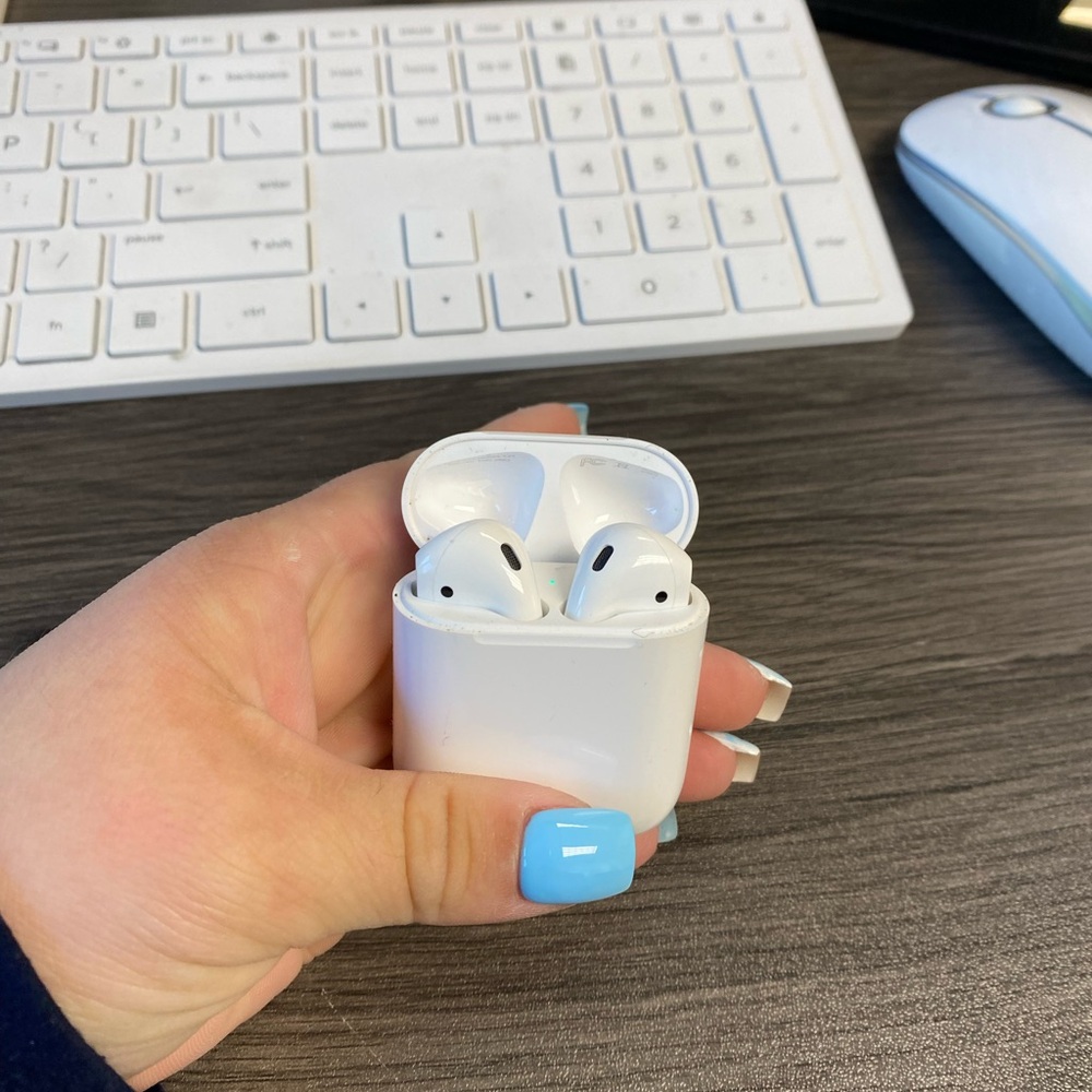 AirPods 2nd Gen